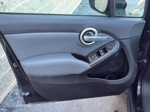More photos of 2016 FIAT 500X Pop at Wilmington Auto Center Chrysler Dodge Jeep RAM, OH