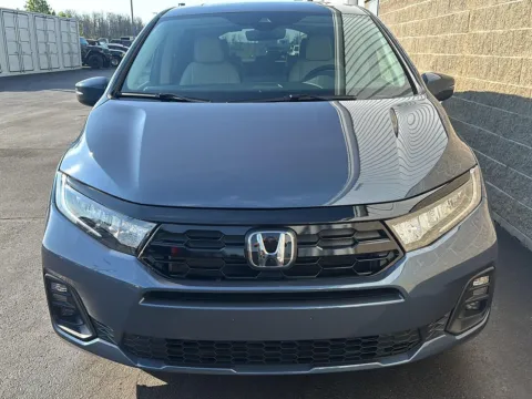More photos of 2025 Honda Odyssey Touring at Wilmington Auto Center Chrysler Dodge Jeep RAM, OH