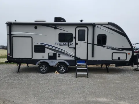 Beige 2019 PREMIER BULLETT TRAVEL TRAILER for sale in Wilmington, OH