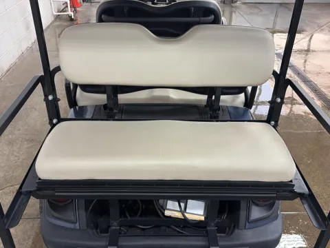 More photos of 2018 YAMAHA GOLF CART GOLFCART at Wilmington Auto Center Chrysler Dodge Jeep RAM, OH