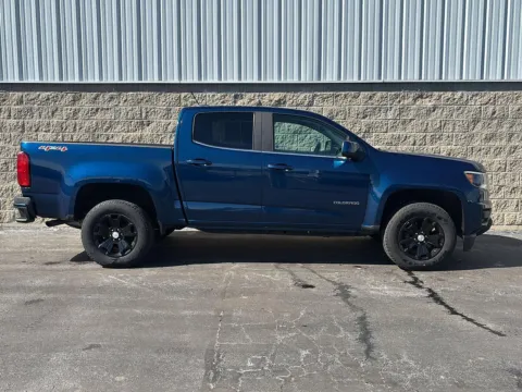 Blue 2019 Chevrolet Colorado 4WD LT for sale in Wilmington, OH