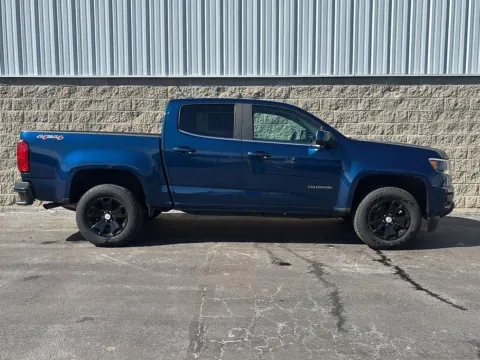 Photos of 2019 Chevrolet Colorado 4WD LT for sale in Wilmington, OH at Wilmington Auto Center Chrysler Dodge Jeep RAM