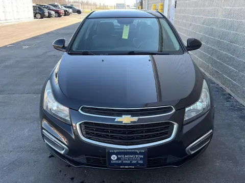 More photos of 2015 Chevrolet Cruze LT at Wilmington Auto Center Chrysler Dodge Jeep RAM, OH