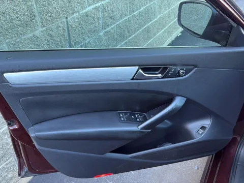 More photos of 2013 Volkswagen Passat SE w/Sunroof & Nav at Wilmington Auto Center Chrysler Dodge Jeep RAM, OH