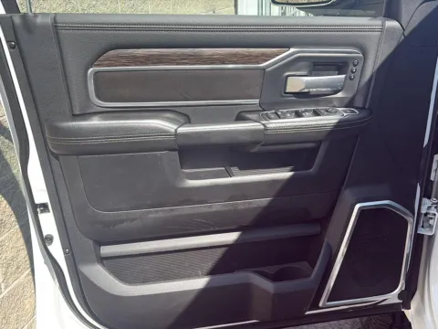 More photos of 2020 Ram 2500 Laramie at Wilmington Auto Center Chrysler Dodge Jeep RAM, OH