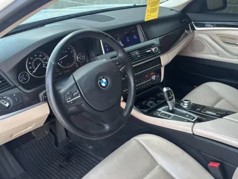 More photos of 2013 BMW 5 Series 528i xDrive at Wilmington Auto Center Chrysler Dodge Jeep RAM, OH