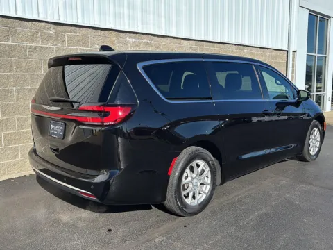 Another view of 2025 Chrysler Pacifica Select for sale in Wilmington, OH at Wilmington Auto Center Chrysler Dodge Jeep RAM