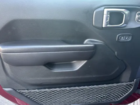 More photos of 2021 Jeep Wrangler Unlimited Islander at Wilmington Auto Center Chrysler Dodge Jeep RAM, OH