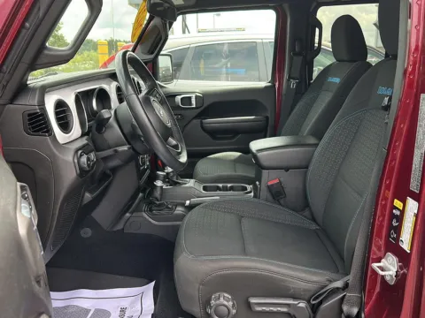 More photos of 2021 Jeep Wrangler Unlimited Islander at Wilmington Auto Center Chrysler Dodge Jeep RAM, OH