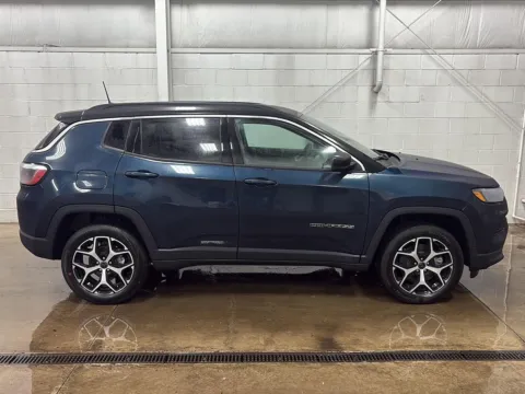 Blue 2026 Jeep Compass Limited for sale in Wilmington, OH
