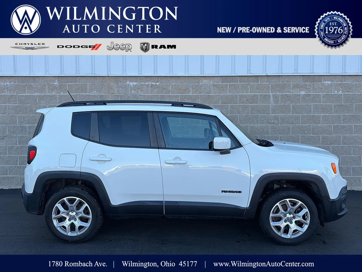 White 2015 Jeep Renegade Latitude for sale in Wilmington, OH