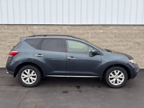 Photos of 2011 Nissan Murano SL for sale in Wilmington, OH at Wilmington Auto Center Chrysler Dodge Jeep RAM