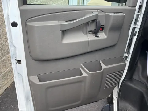 More photos of 2018 GMC Savana Cargo Van 2500 at Wilmington Auto Center Chrysler Dodge Jeep RAM, OH