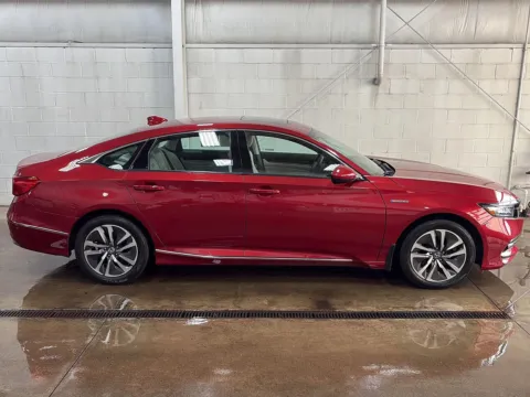 Red 2019 Honda Accord Hybrid EX for sale in Wilmington, OH