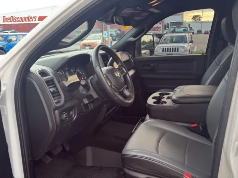 More photos of 2025 Ram 2500 Tradesman at Wilmington Auto Center Chrysler Dodge Jeep RAM, OH