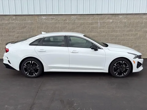 White 2023 Kia K5 GT-Line for sale in Wilmington, OH