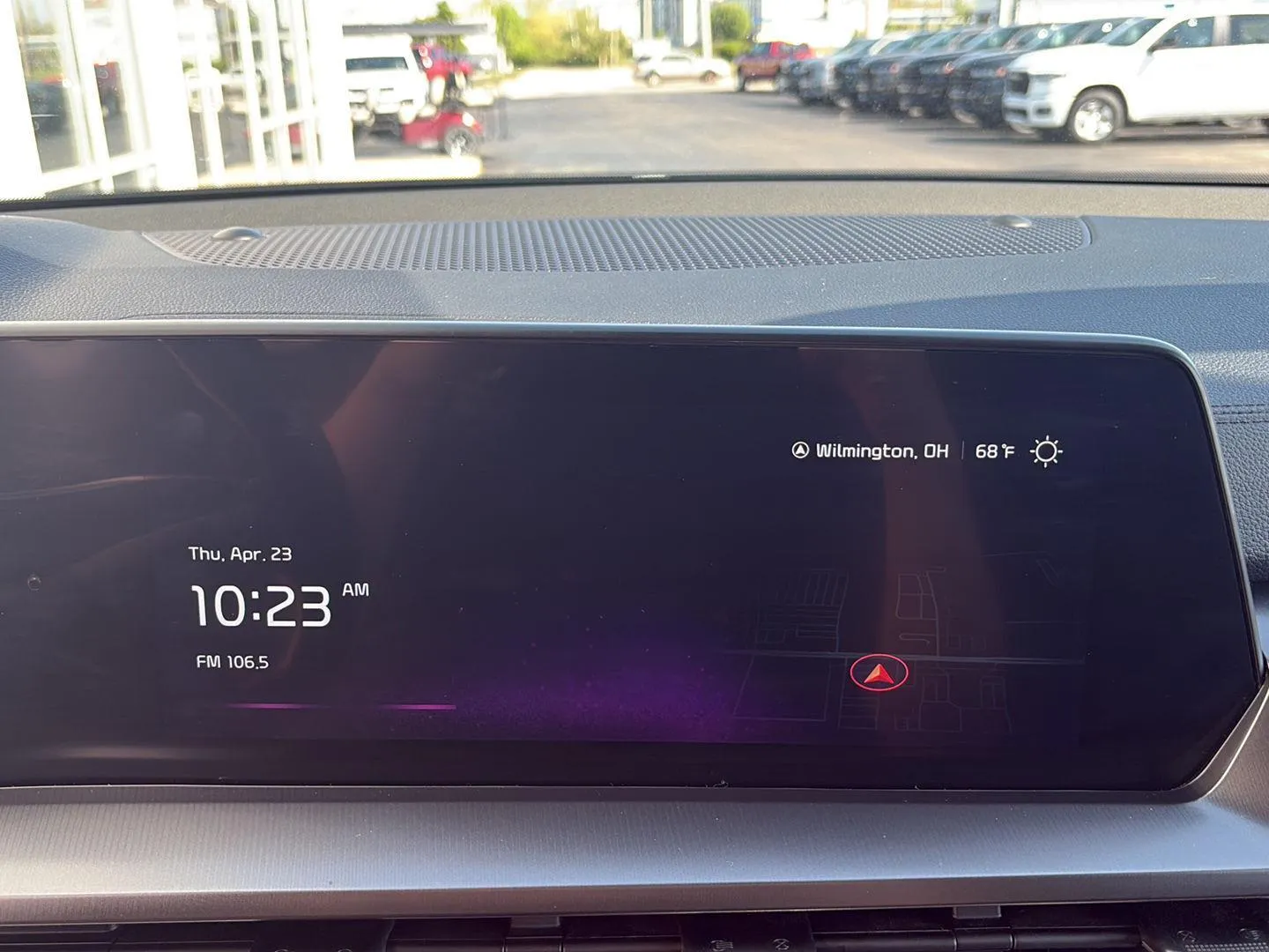 2024 Kia Telluride S - Photo 13