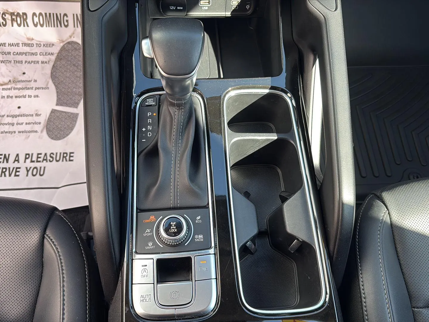 2024 Kia Telluride S - Photo 18