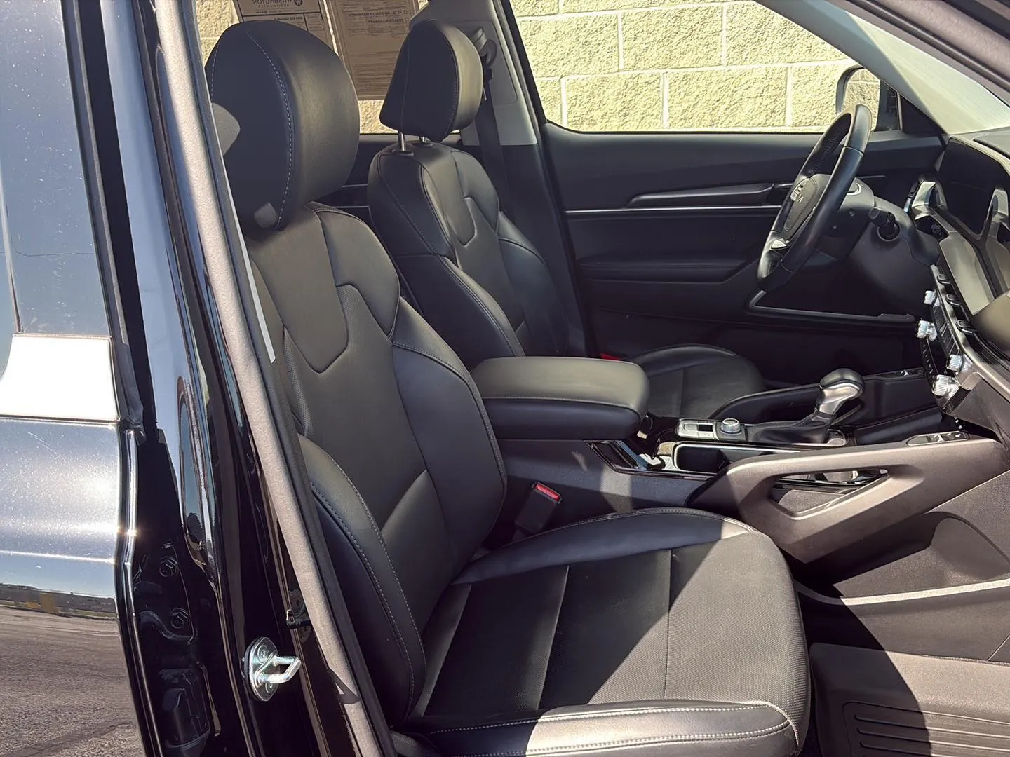 2024 Kia Telluride S - Photo 23