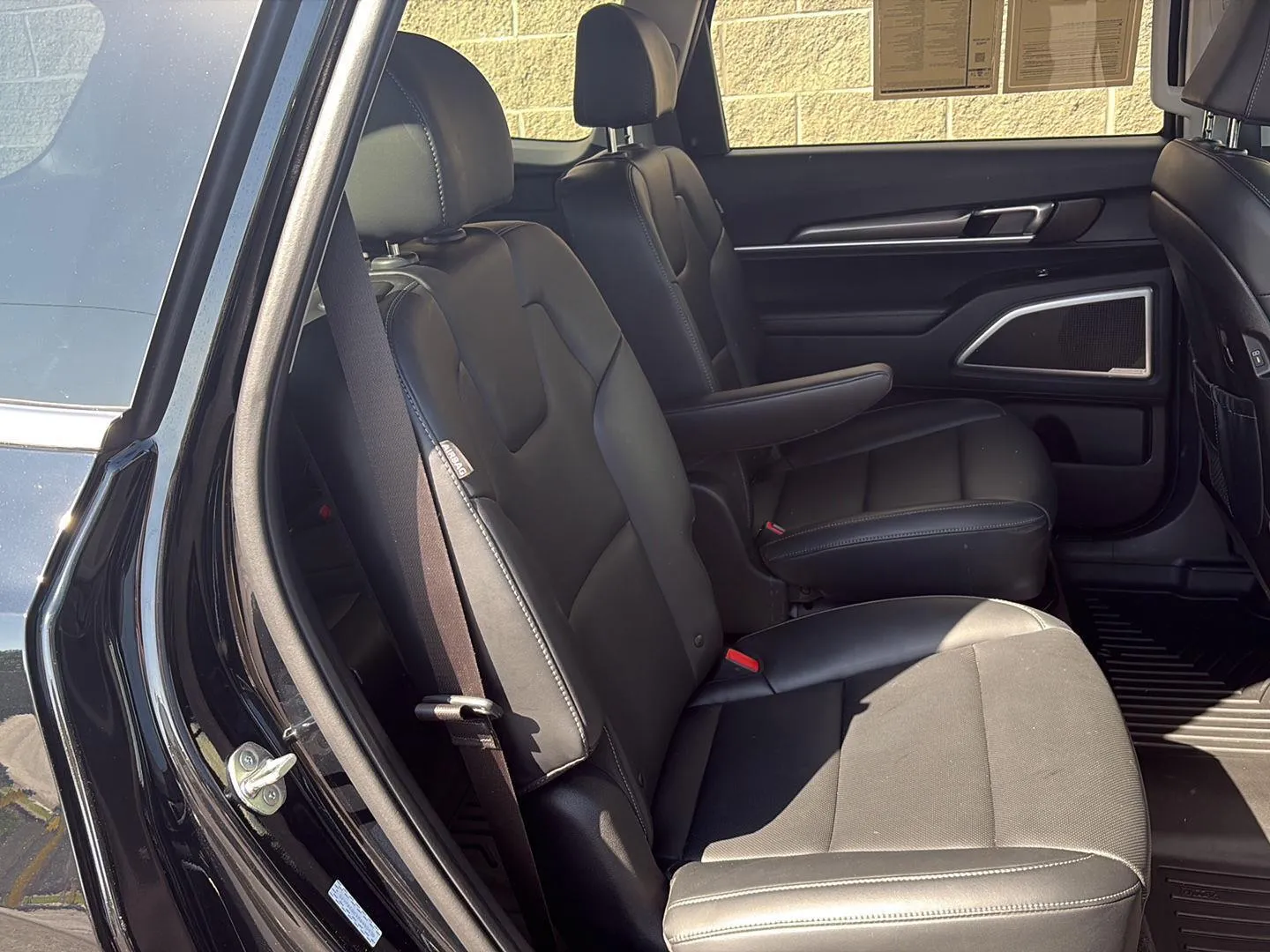 2024 Kia Telluride S - Photo 26