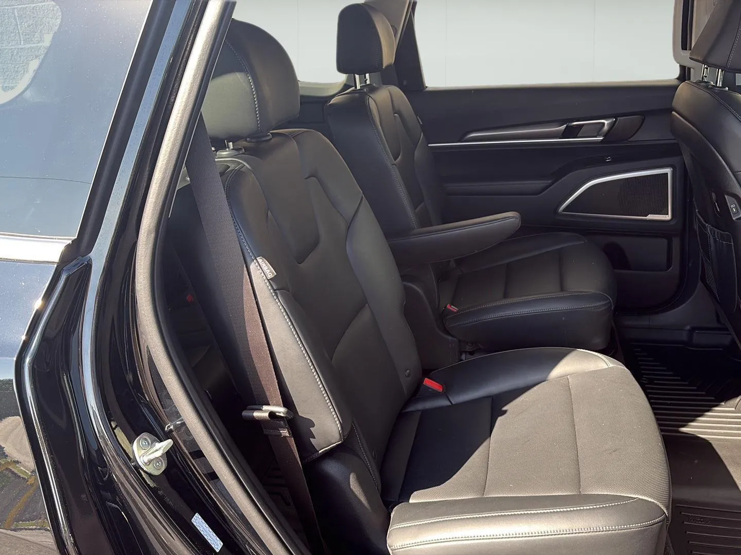 2024 Kia Telluride S - Photo 26
