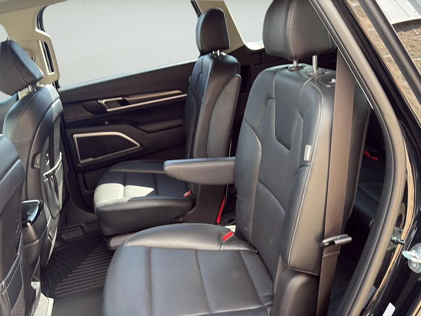 2024 Kia Telluride S - Photo 30