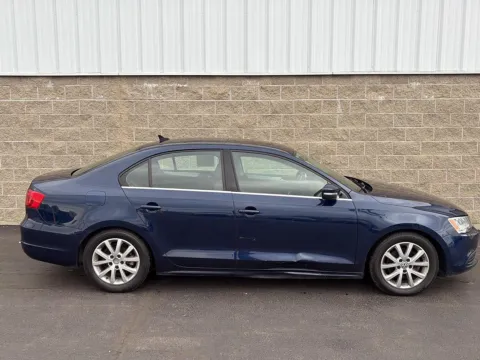 Blue 2014 Volkswagen Jetta Sedan SE w/Connectivity/Sunroof PZEV for sale in Wilmington, OH