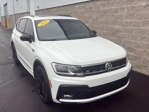 Photos of 2021 Volkswagen Tiguan SE for sale in Wilmington, OH at Wilmington Auto Center Chrysler Dodge Jeep RAM