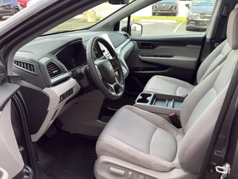 More photos of 2019 Honda Odyssey EX at Wilmington Auto Center Chrysler Dodge Jeep RAM, OH