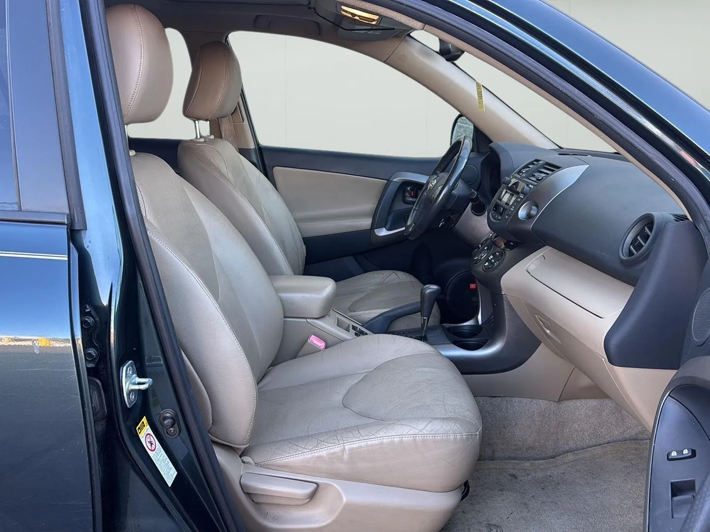 2010 Toyota RAV4 Limited - Photo 16