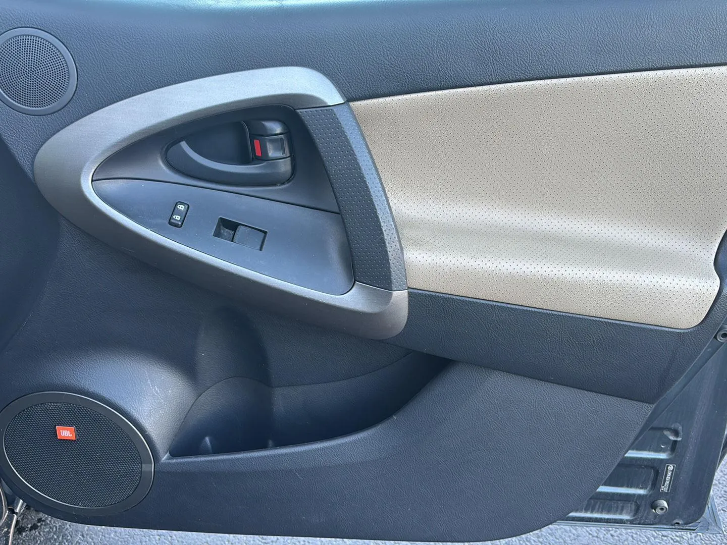 2010 Toyota RAV4 Limited - Photo 15