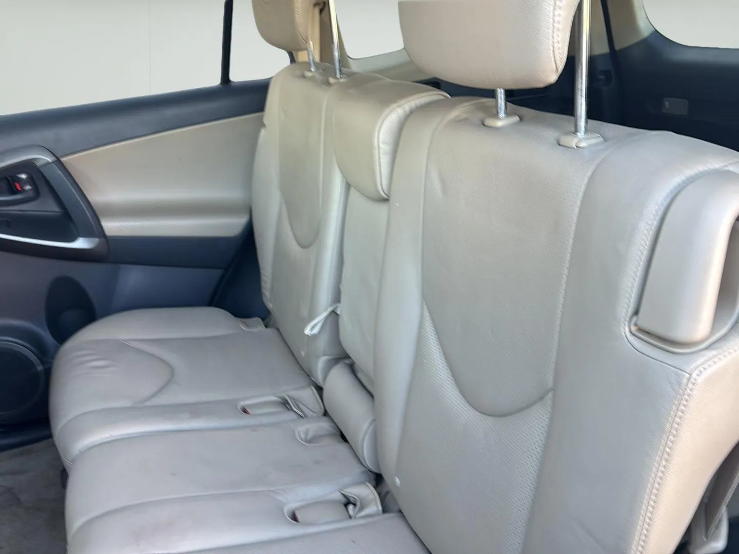 2010 Toyota RAV4 Limited - Photo 26