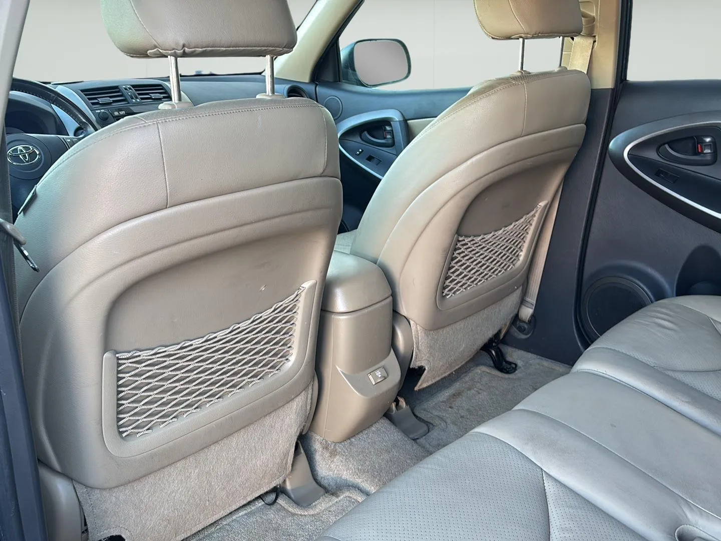 2010 Toyota RAV4 Limited - Photo 28