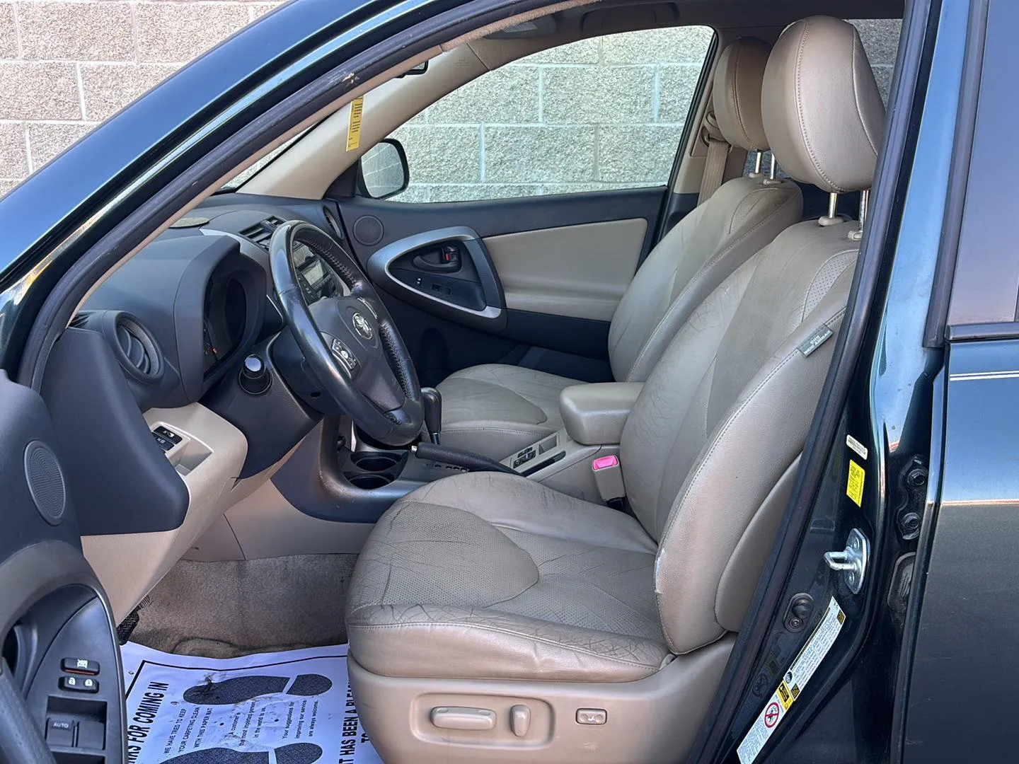 2010 Toyota RAV4 Limited - Photo 8