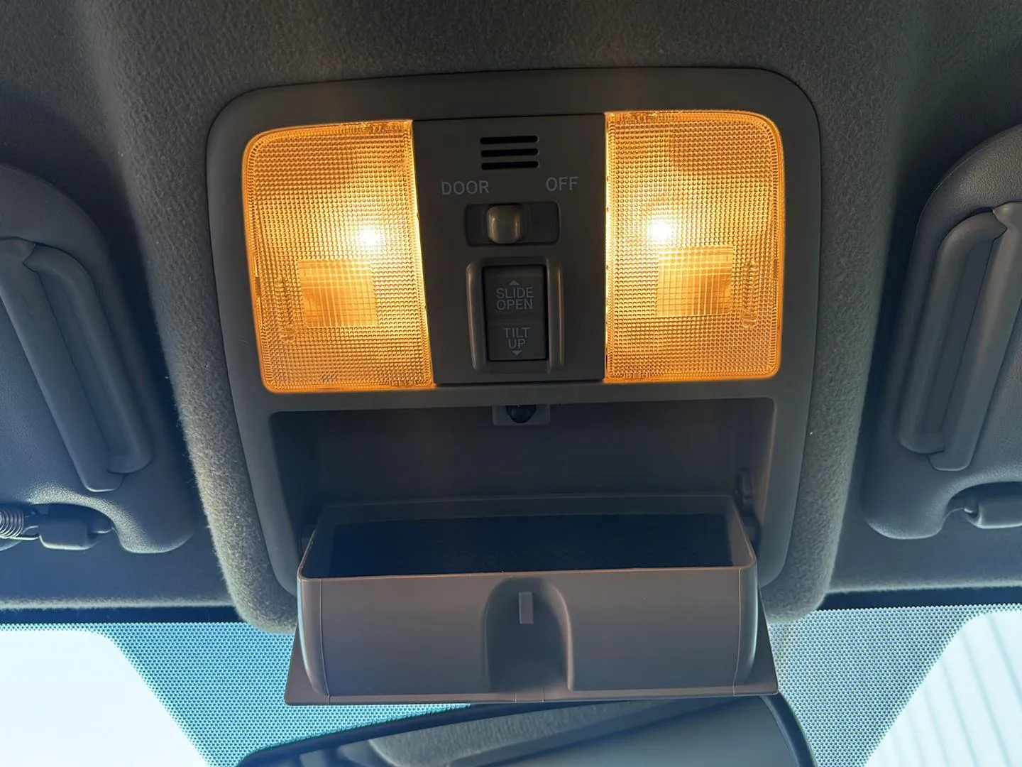 2010 Toyota RAV4 Limited - Photo 30