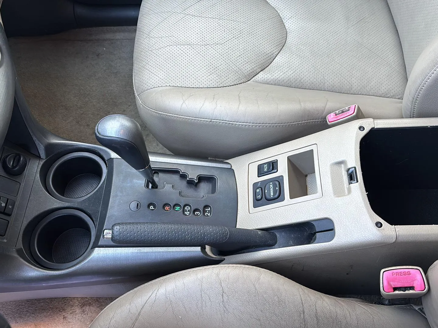 2010 Toyota RAV4 Limited - Photo 14