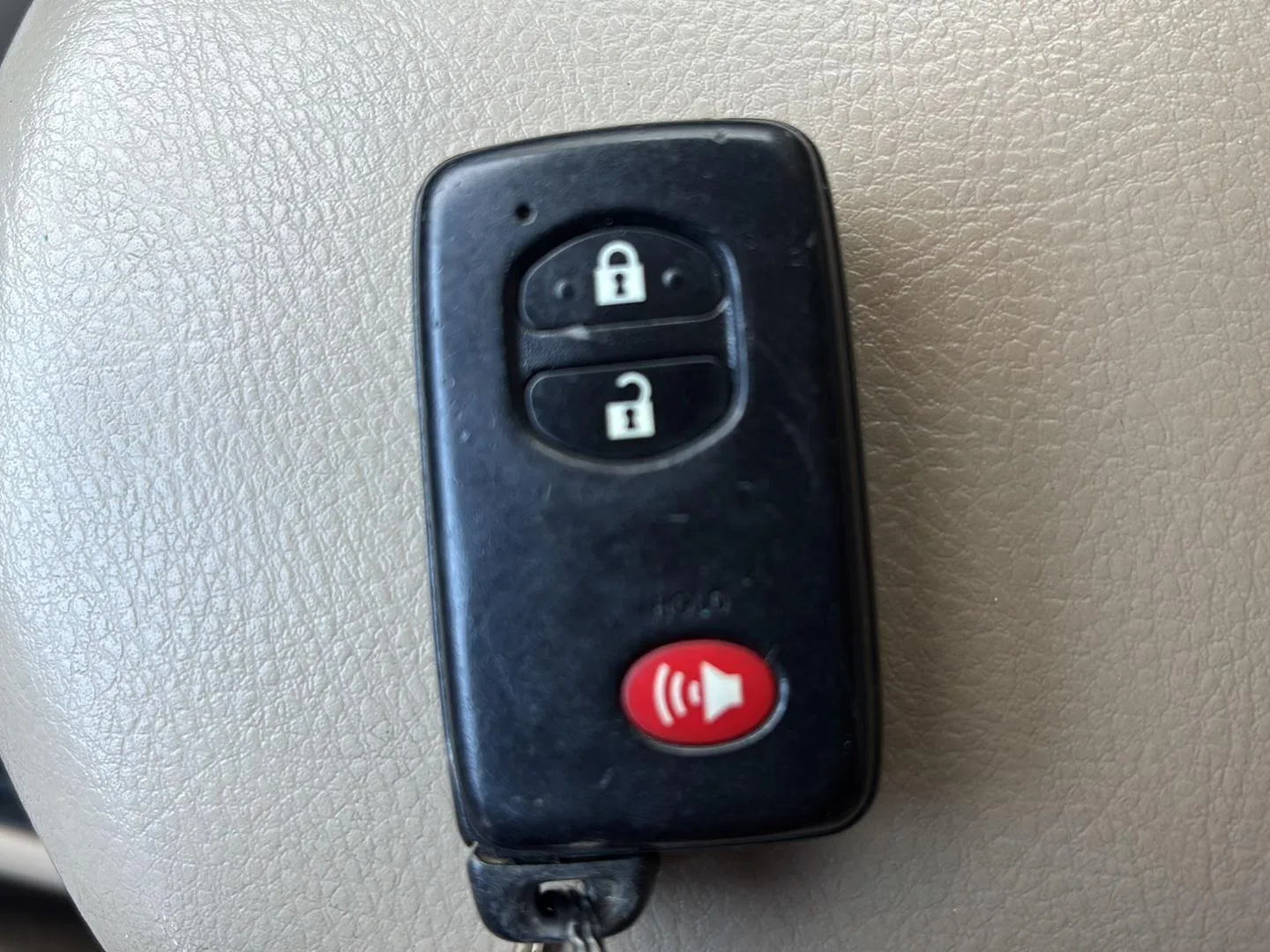 2010 Toyota RAV4 Limited - Photo 32