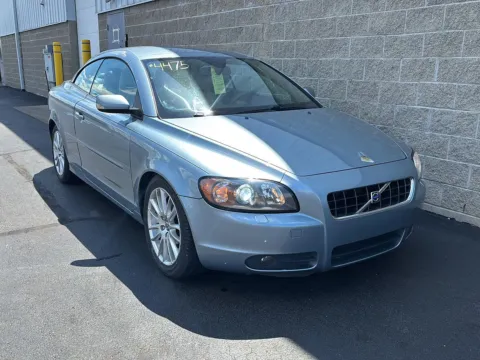 Photos of 2007 Volvo C70 T5 for sale in Wilmington, OH at Wilmington Auto Center Chrysler Dodge Jeep RAM