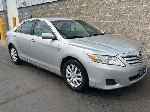 Photos of 2011 Toyota Camry SE for sale in Wilmington, OH at Wilmington Auto Center Chrysler Dodge Jeep RAM