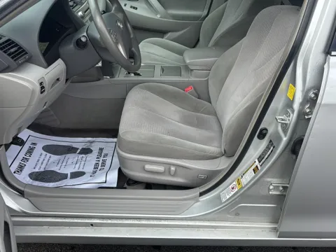 More photos of 2011 Toyota Camry SE at Wilmington Auto Center Chrysler Dodge Jeep RAM, OH