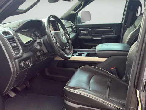 More photos of 2019 Ram 2500 Laramie at Wilmington Auto Center Chrysler Dodge Jeep RAM, OH