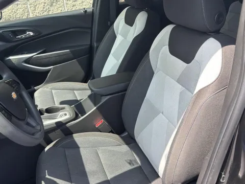 More photos of 2024 Chevrolet Trax LS at Wilmington Auto Center Chrysler Dodge Jeep RAM, OH
