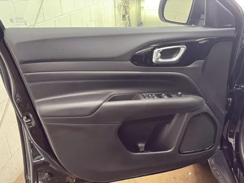 More photos of 2026 Jeep Compass Latitude Altitude at Wilmington Auto Center Chrysler Dodge Jeep RAM, OH