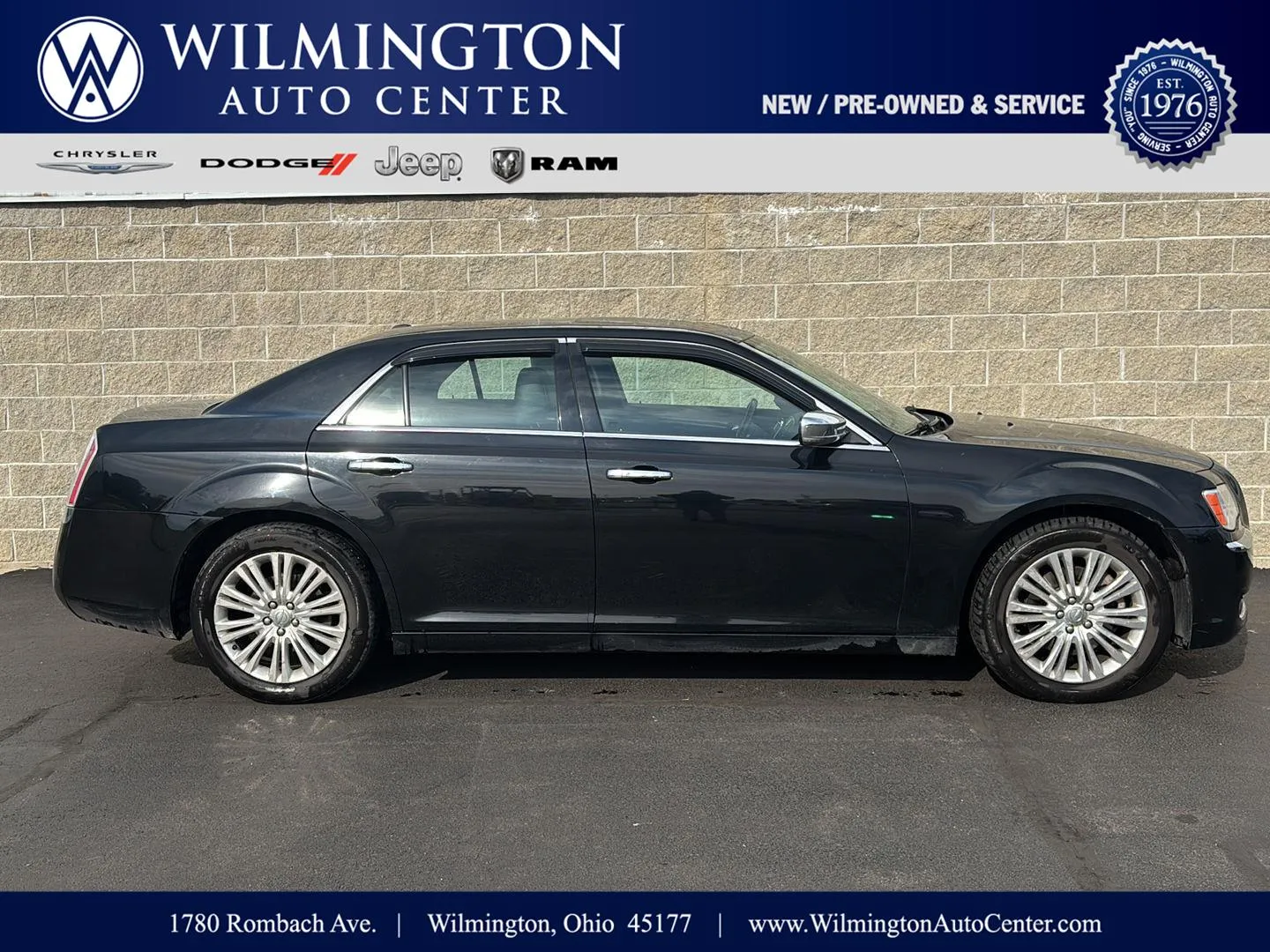 2012 Chrysler 300 C HEMI AWD's photo