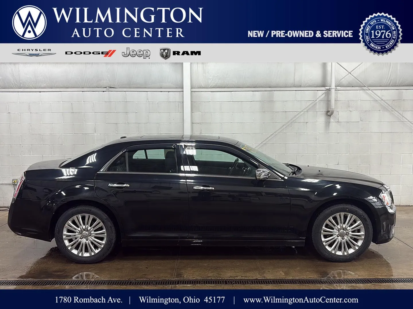 2012 Chrysler 300 C HEMI AWD's photo