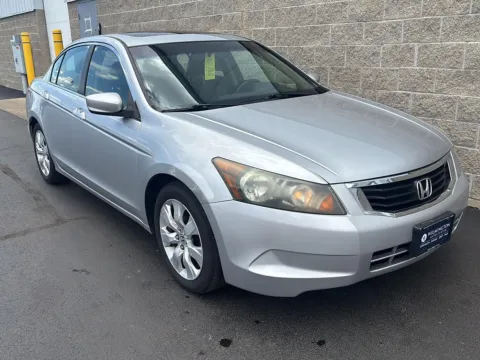 Photos of 2009 Honda Accord Sdn EX-L for sale in Wilmington, OH at Wilmington Auto Center Chrysler Dodge Jeep RAM
