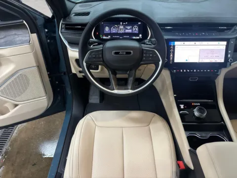 More photos of 2026 Jeep Grand Cherokee L Limited at Wilmington Auto Center Chrysler Dodge Jeep RAM, OH