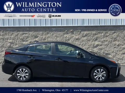 Black 2022 Toyota Prius XLE AWD-e for sale in Wilmington, OH
