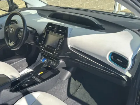 More photos of 2022 Toyota Prius XLE AWD-e at Wilmington Auto Center Chrysler Dodge Jeep RAM, OH