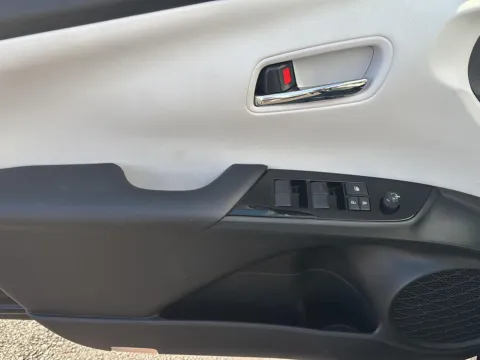 More photos of 2022 Toyota Prius XLE AWD-e at Wilmington Auto Center Chrysler Dodge Jeep RAM, OH
